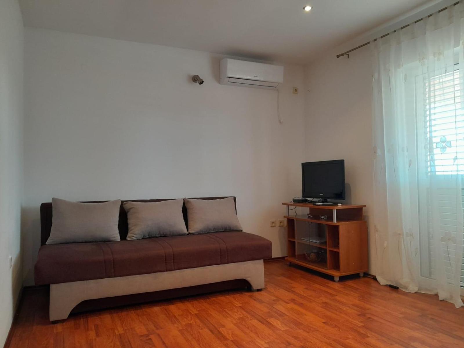 Sreca Apartment Near Beach With Bbq Bibinje Quarto foto